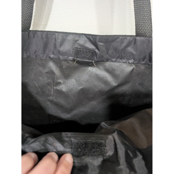 Norman Rockwell nylon tote bag featuring"Young Love - Walking to School". - Picture 4 of 5